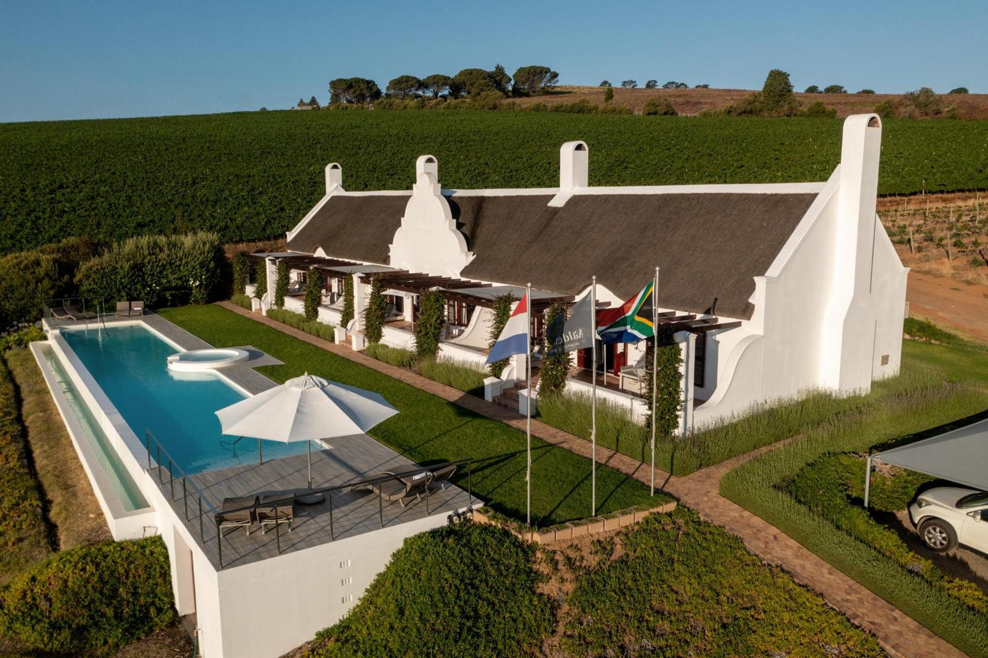 סטלנבוש Aaldering Luxury Lodges מראה חיצוני תמונה